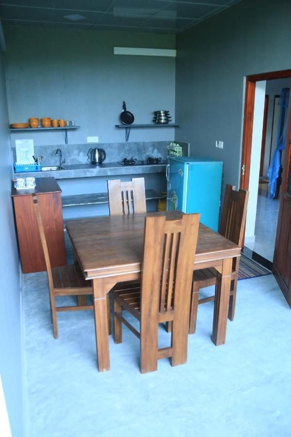 Sri Villa Rest Hikkaduwa Exterior foto